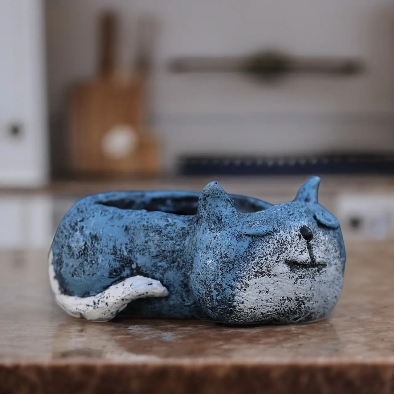 Mini Sleeping Cat Blobhouse Planter