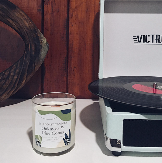 Oakmoss & Pinecone Soy Candle, 8.5oz